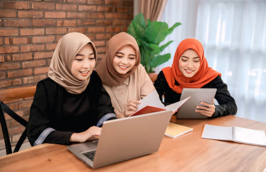 Tuntunan Shalat Lengkap Oleh Creative Team